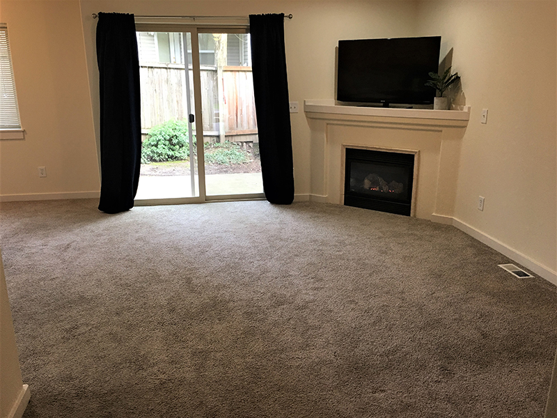 Roberts Living (2)