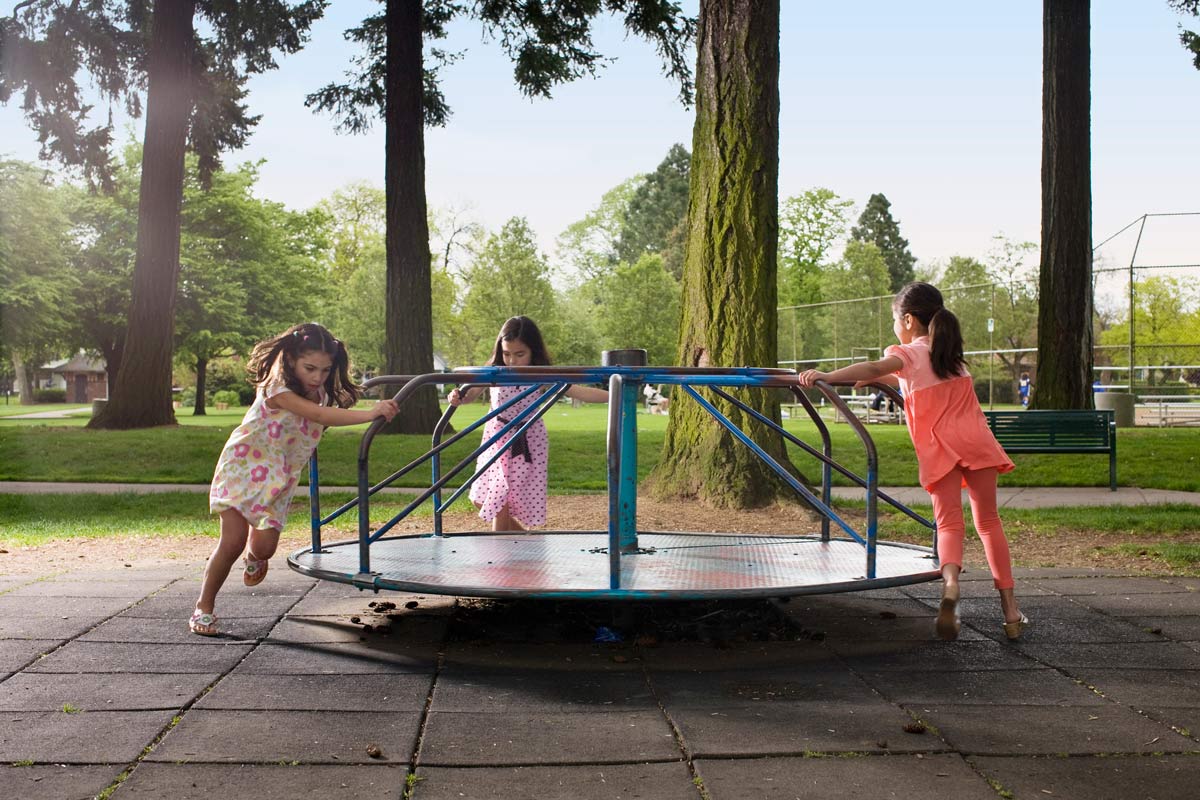 girls at merry go round